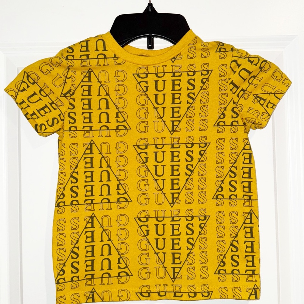 Guess Yellow Short Sleeve Tee with Geometric Design